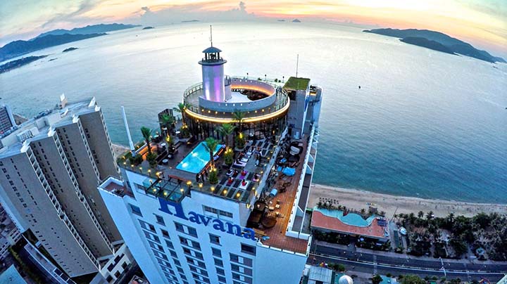 Nhà Hàng Lãng Mạn ở Nha Trang