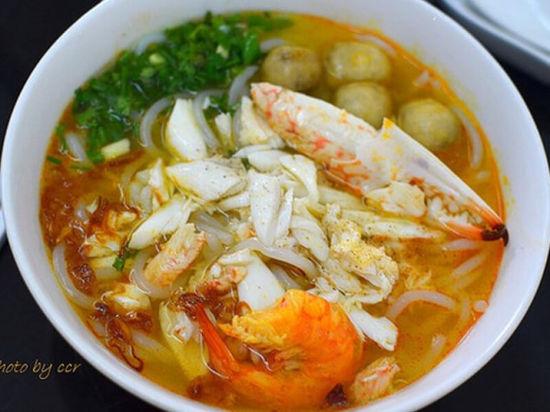 Bánh Canh Ghẹ Nha Trang
