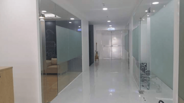 cửa kính cường lực Biên Hòa