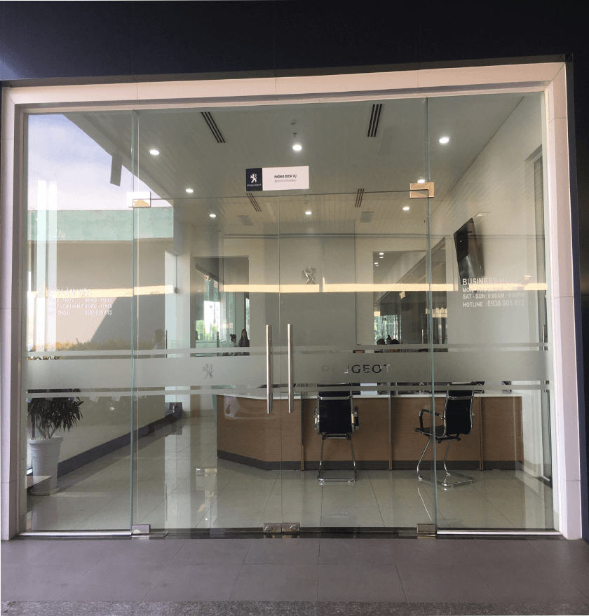 cửa kính cường lực Biên Hòa