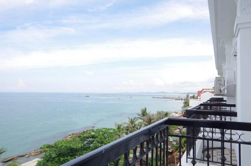 khách sạn phú quốc gần biển