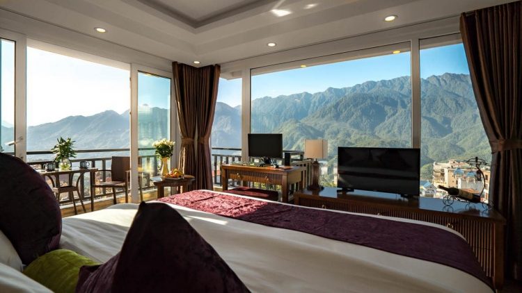 khách sạn sapa hướng núi