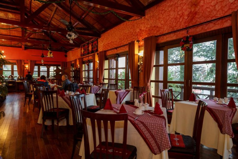 khách sạn sapa hướng núi